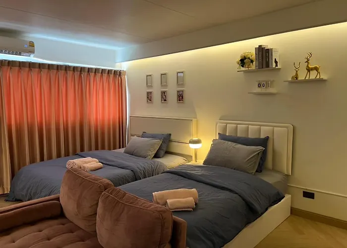 Lazy House At Impact Muangthong Apartment Bangkok
